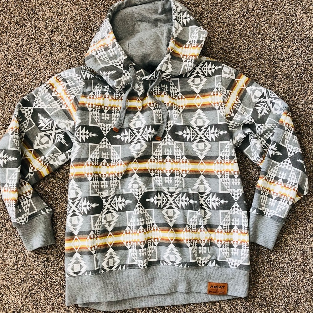 Medium Ariat Pendleton hoodie
